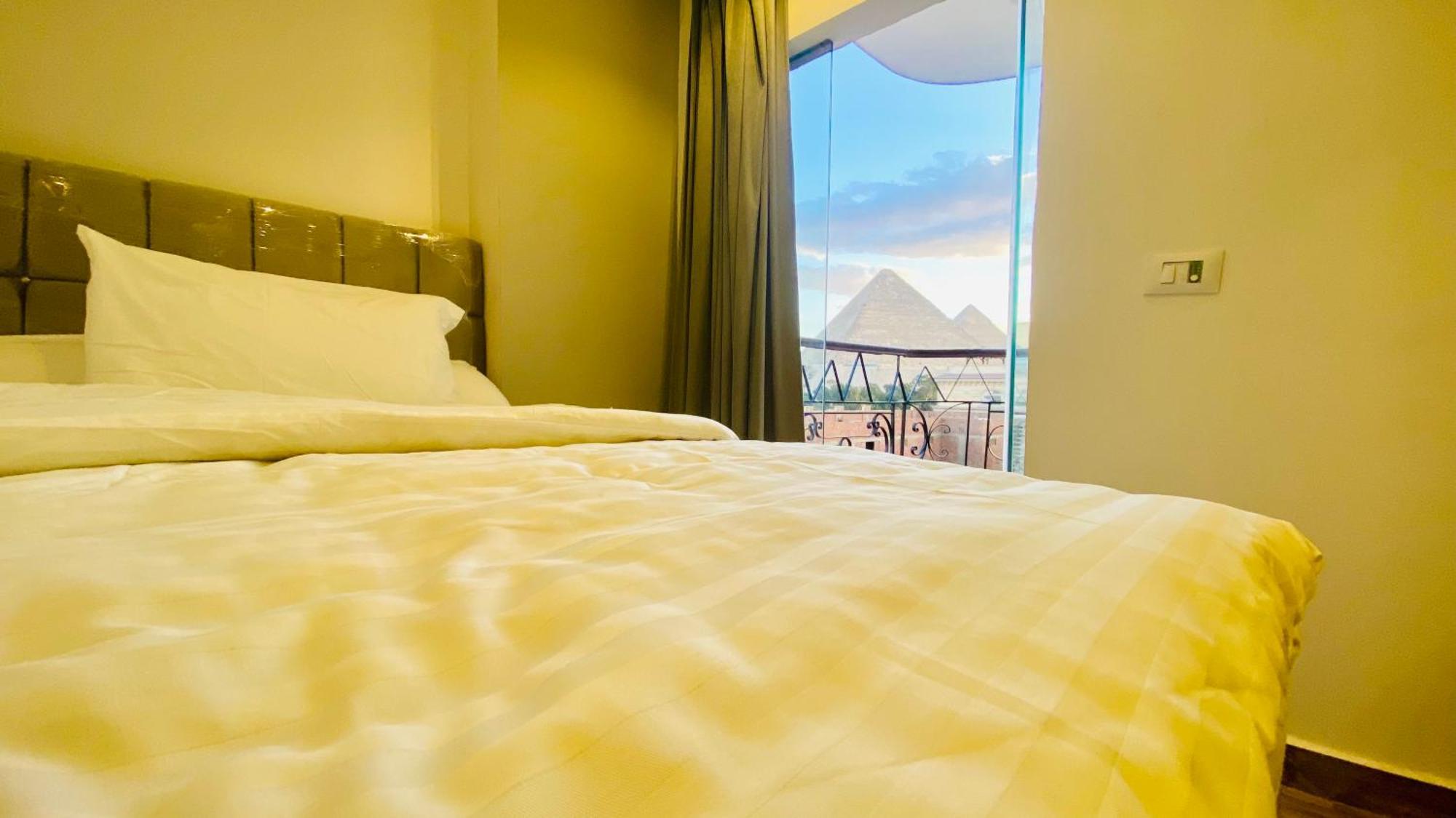 Oh Pyramids View Hotel Kafrat al Jabal ภายนอก รูปภาพ
